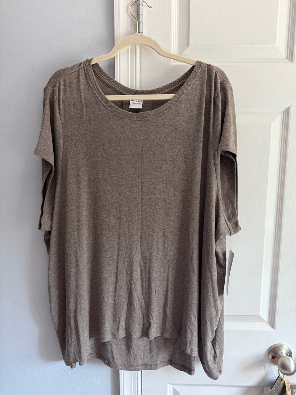 Athleta Relaxed Short Sleeve Tee in Taupe